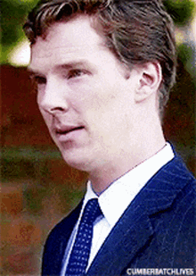 Benedict Cumberbatch Smile GIF - Benedict Cumberbatch Smile Handsome GIFs