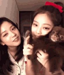 Blackpink Touch GIF - Blackpink Touch Cute GIFs