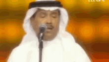 محمد عبده مطرب مغني سعودي GIF - Mohamed Abdo Saudi Singer GIFs
