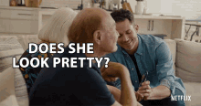 Does She Look Pretty Is She Pretty GIF - Does She Look Pretty Is She Pretty Is She Beautiful GIFs