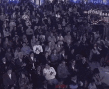 Audience Clap GIF - Audience Clap Applause GIFs