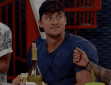Bb20 Pointing GIF - Bb20 Pointing Point GIFs