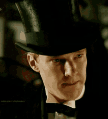 Benedict Cumberbatch Tip Hat GIF - Benedict Cumberbatch Tip Hat GIFs