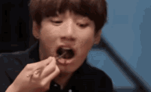 Jungkook Eating GIF - Jungkook Eating Cute GIFs