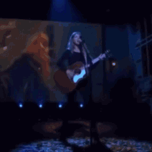 Taylor Swift Dancing All Too Well GIF - Taylor Swift Dancing Taylor Swift All Too Well GIFs