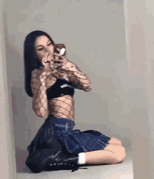 Maggie Lindemann Selfie GIF - Maggie Lindemann Selfie Boots GIFs