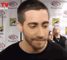 Jakegyllenhaal Jake Gyllenhaal Bored GIF - Jakegyllenhaal Jake Gyllenhaal GIFs