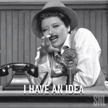 I Have An Idea Natasha Lyonne GIF - I Have An Idea Natasha Lyonne Saturday Night Live GIFs