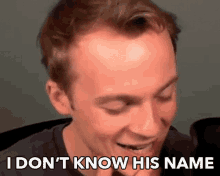 I Dont Know His Name Thinking GIF - I Dont Know His Name Thinking Not Sure GIFs