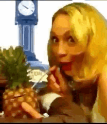 Gwendoline Christie Noodleood GIF - Gwendoline Christie Noodleood Pineapple GIFs