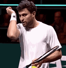 Aslan Karatsev Wipe Sweat GIF - Aslan Karatsev Wipe Sweat Tennis GIFs