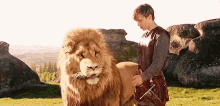 Cats The Lion The Withch And The Wardrobe GIF - Cats The Lion The Withch And The Wardrobe Narnia GIFs