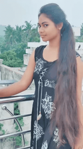 indian long hair models