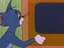 Jerry Cộng Sản Tomand Jerry GIF - Jerry Cộng Sản Tomand Jerry Watching Tv GIFs