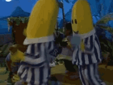 bananas dance dancing grooving