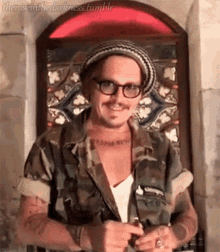 Johnny Depp Actor GIF - Johnny Depp Actor Smile GIFs