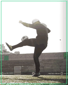 nutmeg s%C3%A9an garnier football tricks free style skill