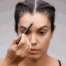 Drawing Face Paint GIF - Drawing Face Paint Makeup GIFs