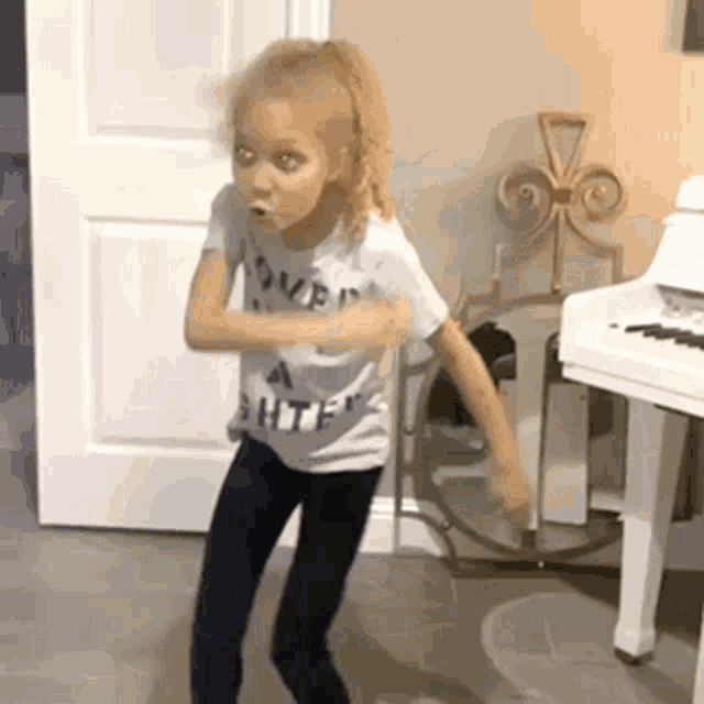 Kid Funny GIF - Kid Funny Dance - Discover & Share GIFs