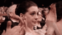 Anne Hathaway Clapping GIF