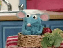 Tutter Mouse GIF