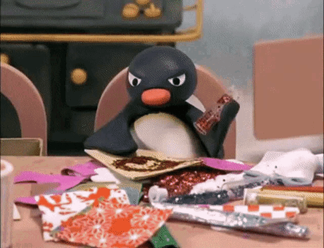 Penguin Angry GIF - Penguin Angry Heart GIFs
