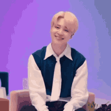 Bts Lovely GIF - Bts Lovely Minnie GIFs
