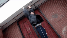 GIF