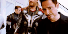 Robert Downey Jr Zoom In GIF - Robert Downey Jr Zoom In Chris Hemsworth GIFs