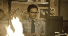 Tobey Maguire Maurice Moss GIF