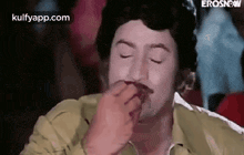 Kissing.Gif GIF - Kissing Flying Kiss For You Smiling Face GIFs