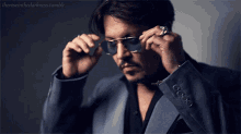 Johnny Depp Glasses GIF - Johnny Depp Glasses Shades On GIFs