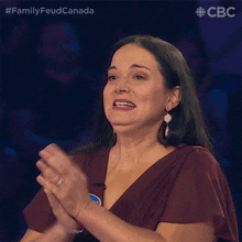 Clapping Marie Lynn GIF - Clapping Marie Lynn Family Feud Canada GIFs