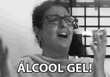 Alcool Gel Luanna Ramos GIF - Alcool Gel Luanna Ramos Descomplica GIFs