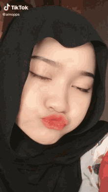 Tiktok Hijab GIF