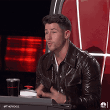 Thumbs Up The Voice GIF - Thumbs Up The Voice Good Job GIFs