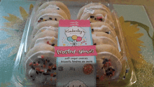 Sugar Cookies Dessert GIF - Sugar Cookies Dessert Frosted Sugar Cookies GIFs