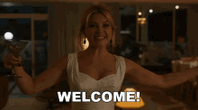 Welcome Alice GIF - Welcome Alice Florence Pugh GIFs