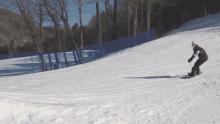 Snowboard Sliding Maggie Leon GIF - Snowboard Sliding Maggie Leon Red Bull GIFs