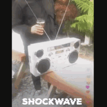 Liam Gallagher Shockwave GIF - Liam Gallagher Shockwave Radio GIFs