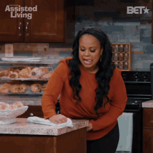 I Dont Know Leah GIF - I Dont Know Leah Assisted Living GIFs
