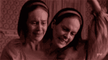 Bette And Dot Sarah Paulson GIF - Bette And Dot Sarah Paulson American Horror Story GIFs