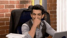 Angry Wife GIF - Angry Wife Pardes Mein Hai Mera Dil GIFs