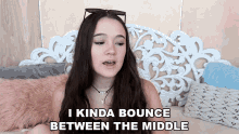 I Kinda Bounce Between The Middle Fiona Frills GIF - I Kinda Bounce Between The Middle Fiona Frills Im In Between GIFs