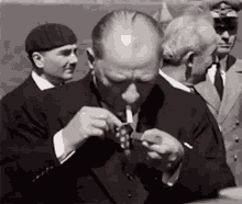 Mustafa Kemal Atatürk Smoke GIF - Mustafa Kemal Atatürk Smoke Cigarette GIFs