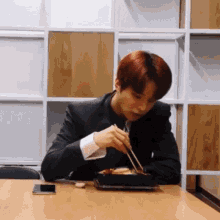Jungwoo Eating GIF - Jungwoo Eating Nct GIFs