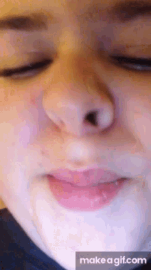 Heres My Face Selfie GIF - Heres My Face Selfie Kid GIFs