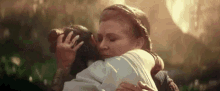Star Wars Hugging GIF - Star Wars Hugging Daisy Ridley GIFs