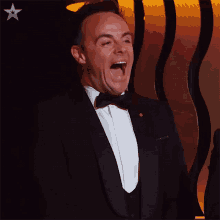 Laughing Anthony Mcpartlin GIF - Laughing Anthony Mcpartlin Britains Got Talent GIFs