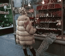 Shopping Pet GIF - Shopping Pet Cheetah GIFs